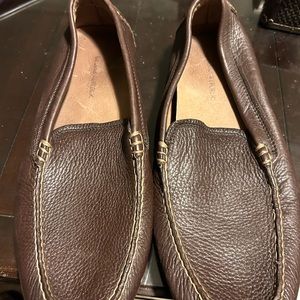 Banana Republic men brown pebble leather slip on loafers:11 good condition